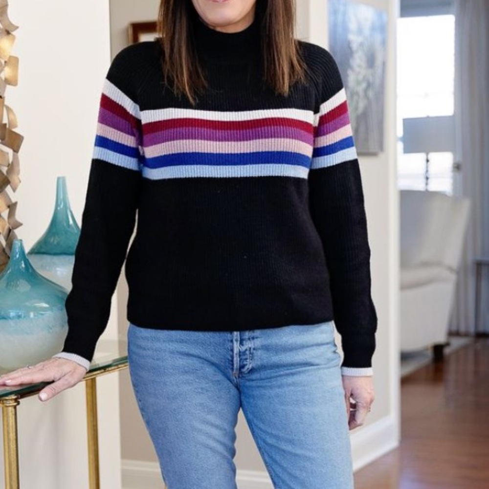 Evereve Sweater Striped Black mock turtleneck Women size Medium